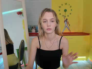 webcam girl xoanetta live cam image #774982