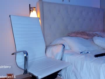 webcam girl swt_molly live cam image #7970664