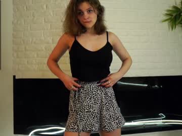 webcam girl a_whole_eternity live cam image #9272378