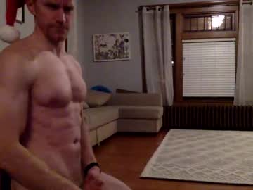 webcam man comingoutparty live cam image #1144884
