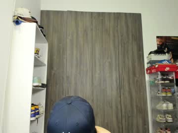 webcam girl lindabluee live cam image #12670776