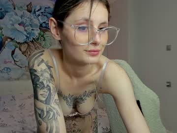 webcam girl feel_myvibe live cam image #3979920
