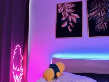webcam girl aisneon live cam image #2534846