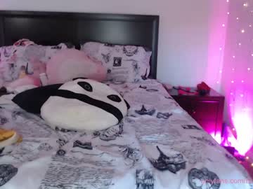 webcam couple pandaworldcb live cam image #1840502