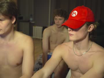 webcam man _sopranos_ live cam image #11237709
