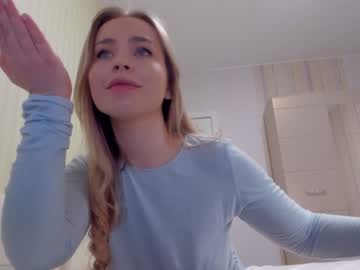 webcam girl aminaswan_ live cam image #1573696