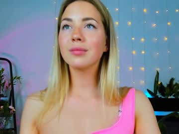 webcam girl emmi_rosee live cam image #5862173