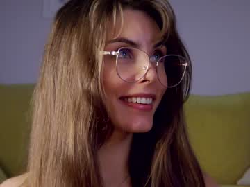 webcam girl girl_next_door19 live cam image #11162669