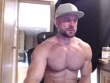 webcam man 9fat_inches live cam image #10240794