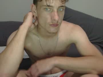 webcam man mattiestreams69 live cam image #8532152