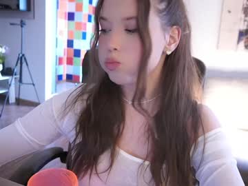 webcam girl bitter_moon live cam image #12596016