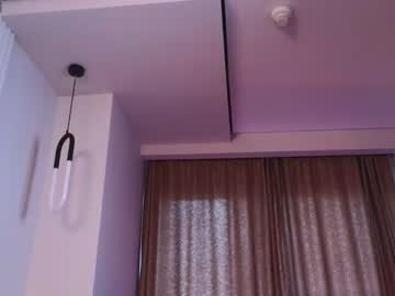 webcam girl lissa_meooow live cam image #9127167