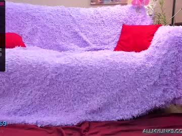webcam girl aura_69 live cam image #4335117