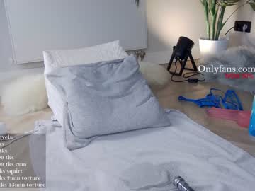 webcam girl hayleex live cam image #193623