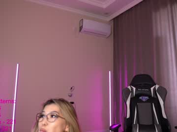 webcam girl lindamei live cam image #1883188