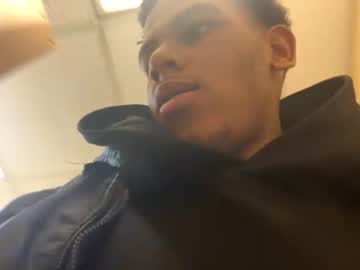 webcam man wowsoobig live cam image #7378214