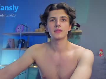 webcam man martinlutar420 live cam image #3074950
