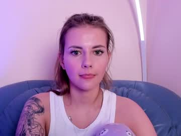 webcam girl hustleebabyy live cam image #3841327