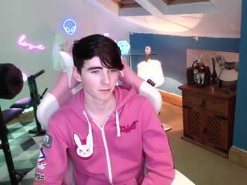 webcam man alfiegreenxxx live cam image #1966942