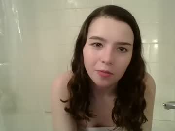 webcam girl into_the_panda live cam image #5289115