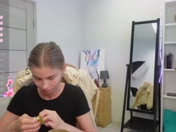 webcam girl abby_laker live cam image #10340026