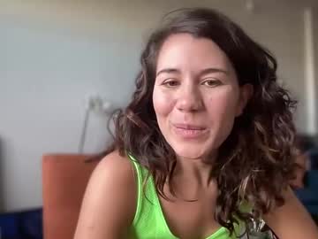webcam girl nakedpaint245477 live cam image #11360317
