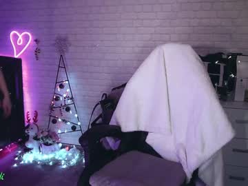 webcam girl uindi live cam image #8273621