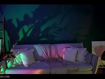 webcam girl provocatrixx live cam image #4446476