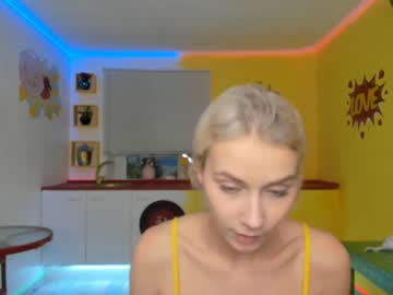 webcam girl leila_moors live cam image #431846