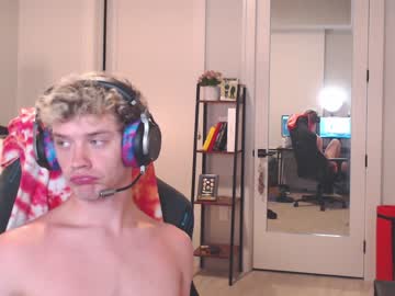 webcam man ironthud live cam image #2887443