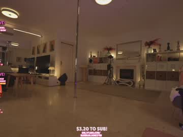 webcam girl hannahjames710 live cam image #11113286