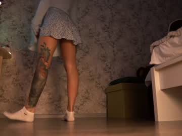 webcam girl kronniekray live cam image #123072