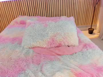 webcam girl little_effy18 live cam image #8674585