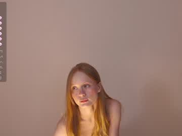 webcam girl cute_shine live cam image #10717332