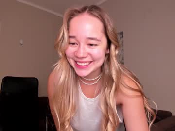 webcam girl kristyspiritedaway live cam image #9636597