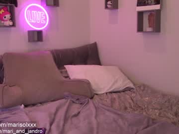 webcam couple mari_and_jandro live cam image #3671616
