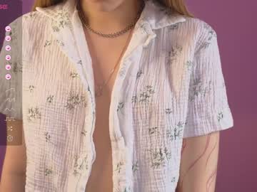 webcam girl alisia_spinnet live cam image #8077165