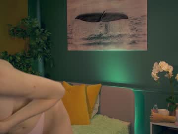 webcam girl lolly_bella_ live cam image #535728