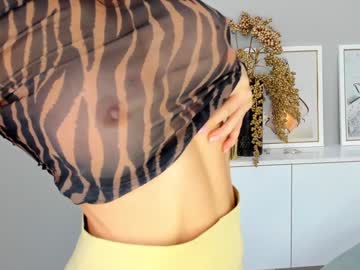 webcam girl finestchantilly live cam image #4012516