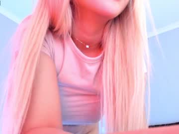 webcam girl bae_suz live cam image #481978