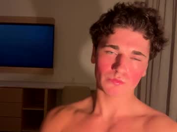 webcam man elijahkinky live cam image #11872201