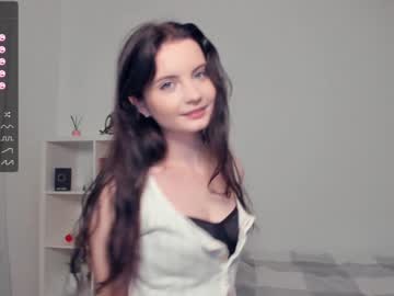 webcam girl hello_mysun live cam image #7334421