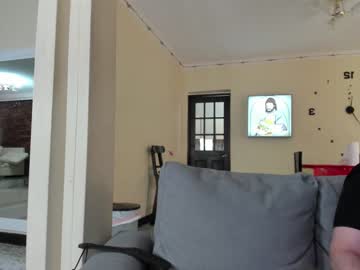 webcam couple cheeseburgerjesus live cam image #1991960