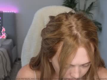webcam girl small_blondee live cam image #10138002
