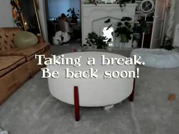 webcam girl pretendlunch live cam image #3736842