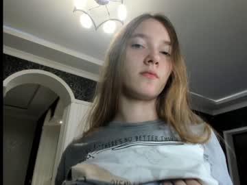 webcam girl mysat live cam image #492217