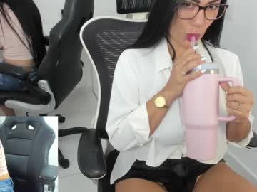 webcam couple emillybrowm live cam image #10412686