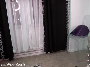 webcam girl fiery_redhead live cam image #4589868