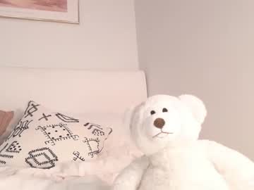webcam girl dreamyylilah live cam image #9340001