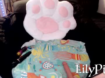 webcam girl lilypixel live cam image #3069169